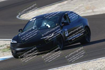 media/Nov-08-2025-Speed Ventures (Sat) [[1c7a6332f5]]/TC B/Session 1 (Turn 3)/